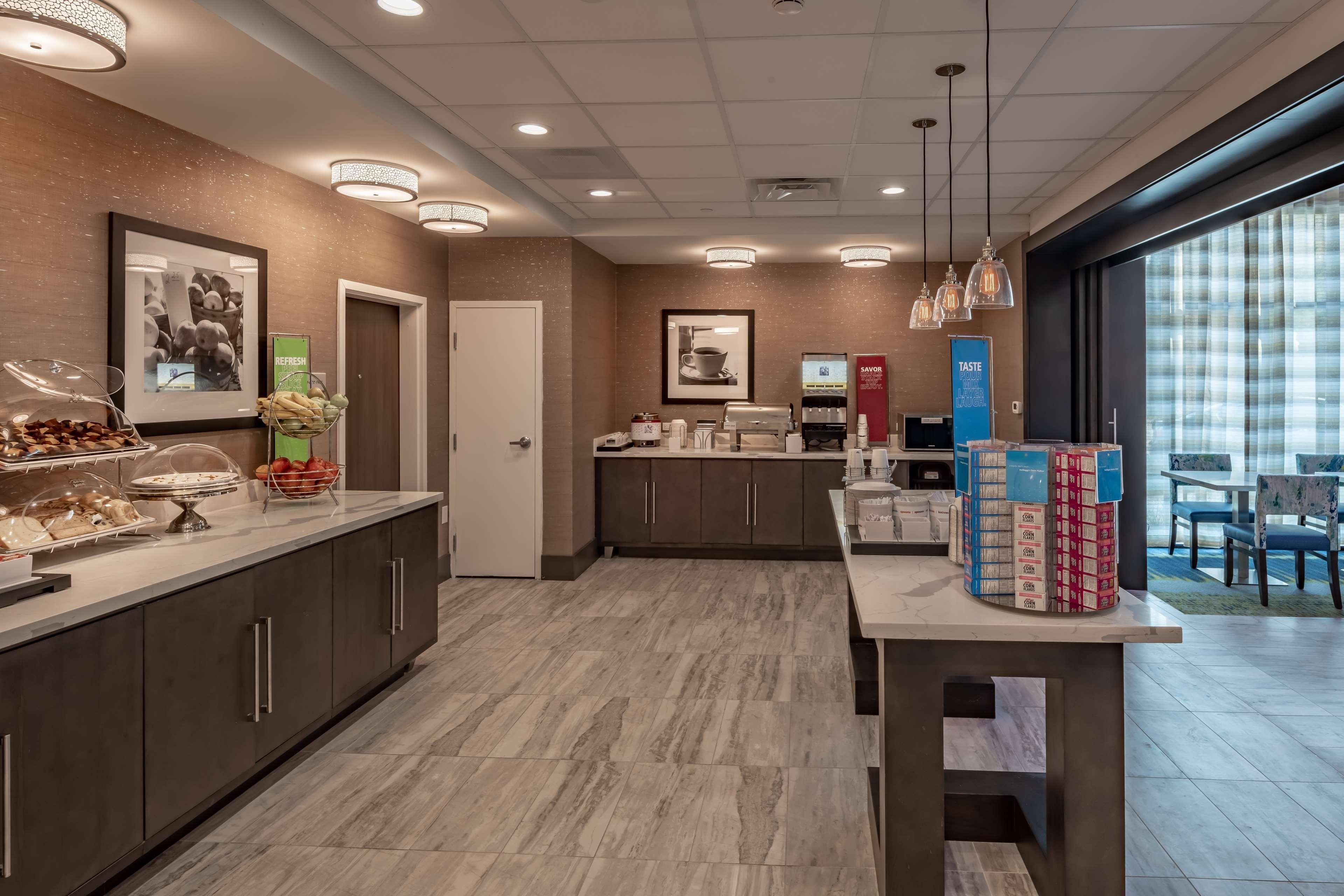 Hampton Inn & Suites Dallas/Plano Central Εξωτερικό φωτογραφία