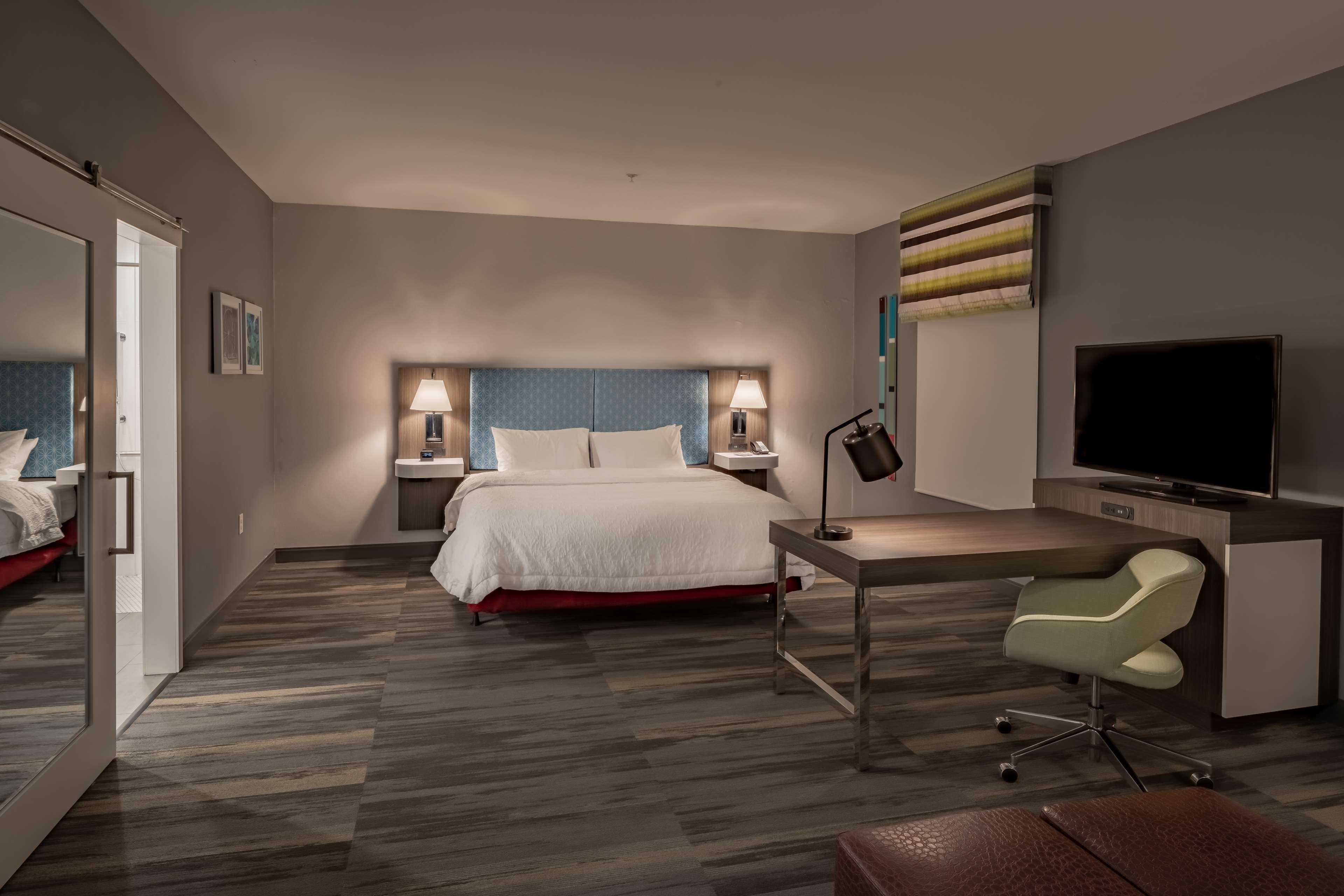 Hampton Inn & Suites Dallas/Plano Central Εξωτερικό φωτογραφία