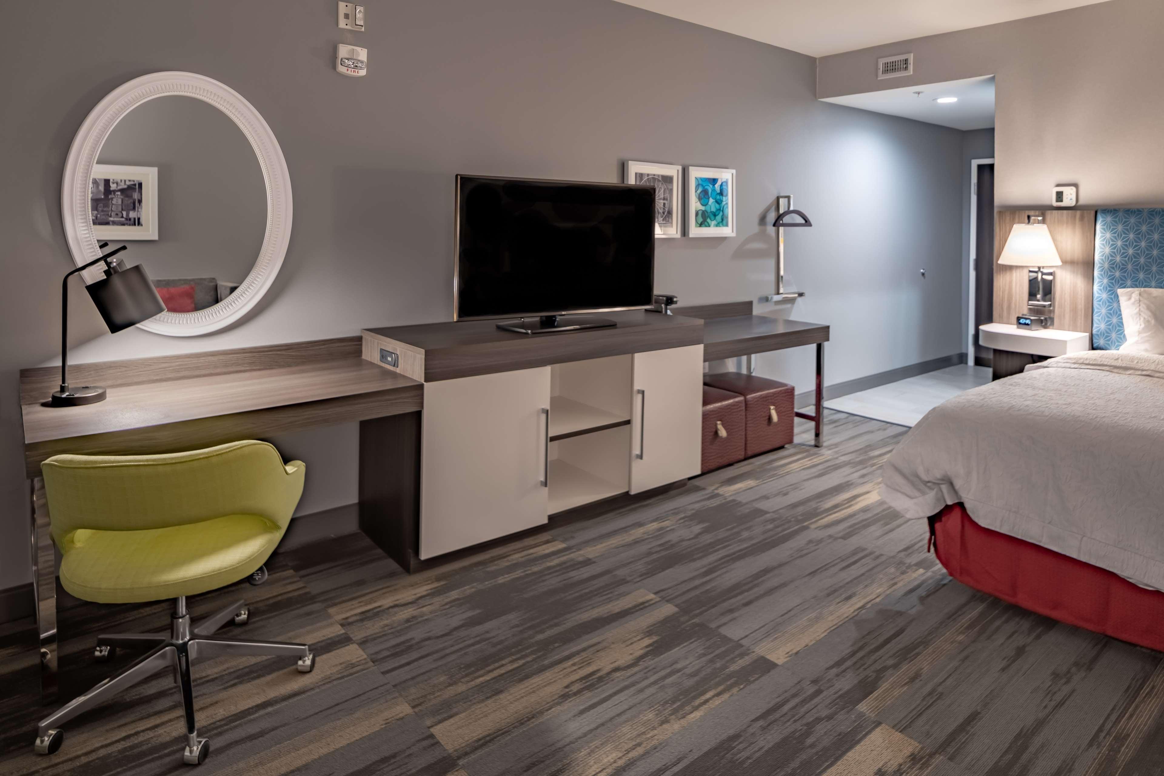 Hampton Inn & Suites Dallas/Plano Central Εξωτερικό φωτογραφία