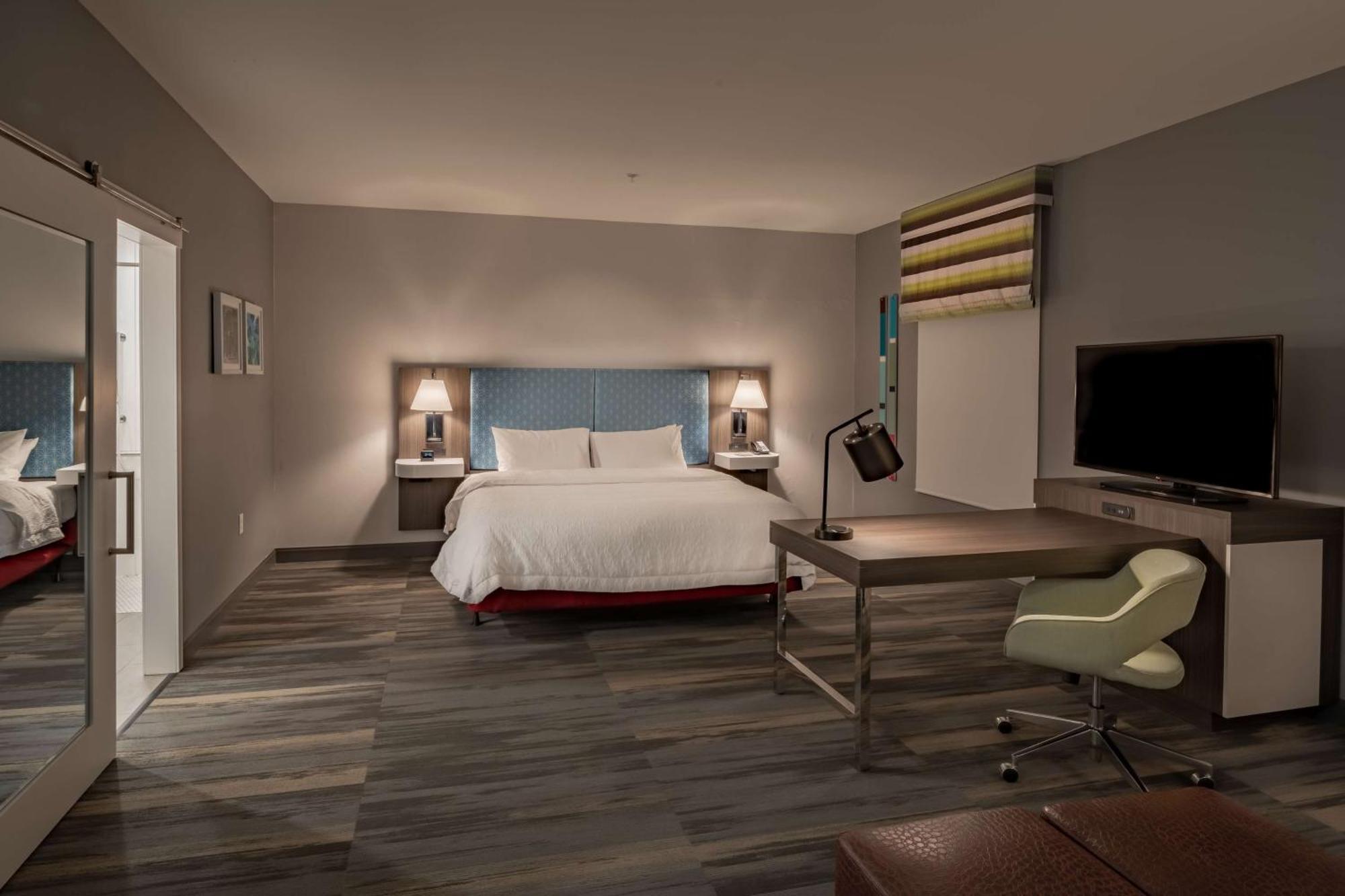 Hampton Inn & Suites Dallas/Plano Central Εξωτερικό φωτογραφία