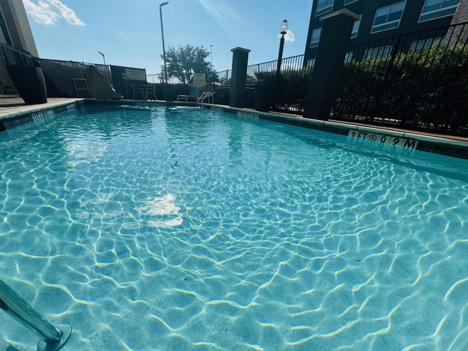 Hampton Inn & Suites Dallas/Plano Central Εξωτερικό φωτογραφία